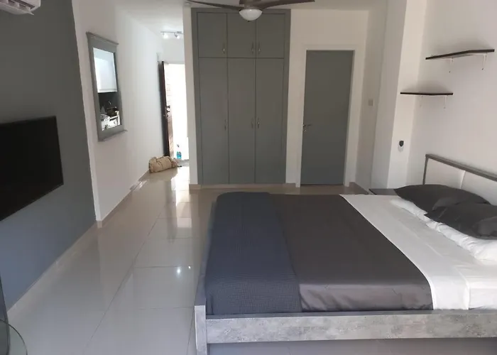 Apartment Modern Armonia Court Paralimni