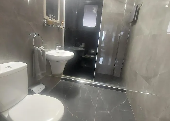 Modern Armonia Court *